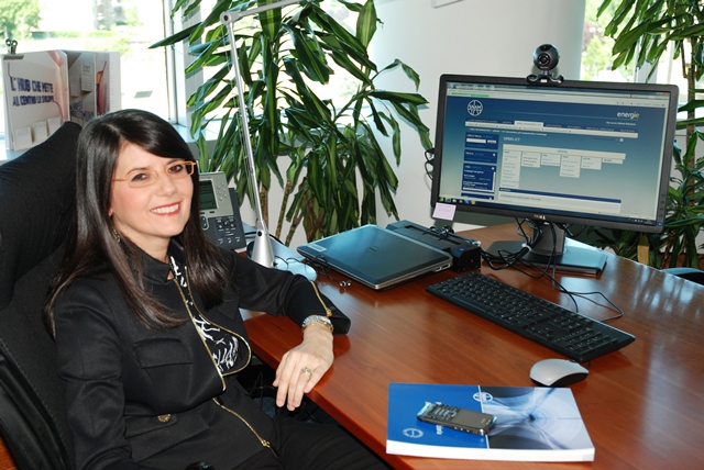  Gloria Gazzano