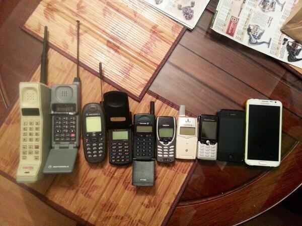 30 anni di cellulari