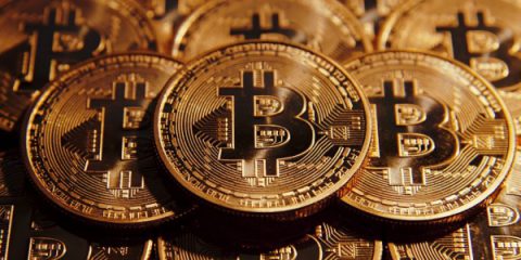 Valve chiude ai pagamenti in Bitcoin su Steam
