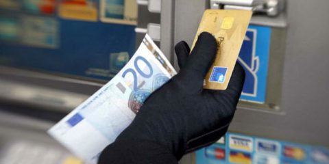 Cosedanoncredere: carta di credito clonata? La banca deve pagare