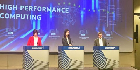 Supercomputing motore dell’economia digitale, l’UE annuncia piano da 1 miliardo di euro per il 2020
