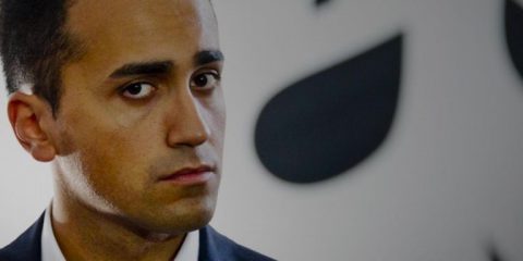 Rete unica, spunta il piano ma Di Maio smentisce ‘Su scorporo rete Tim nessun progetto’