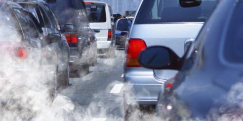 Smog in città, in Italia si muore più che nel resto d’Europa. Costa: “Dati drammatici”
