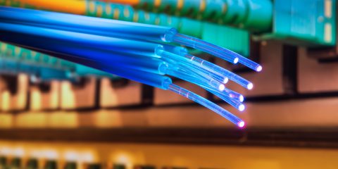 Agcom: accessi FTTC al 47% del totale. FTTH in crescita al 26% e FWA all’11%. Rame in calo al 15,8%