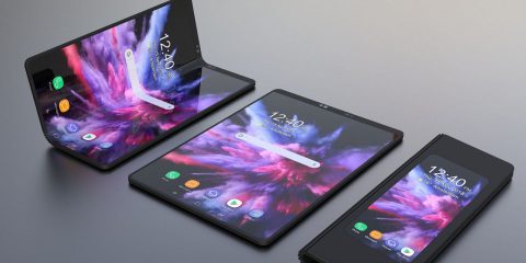 Finalmente arrivano gli smartphone pieghevoli. Che cosa cambia?