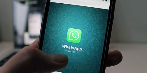 Whatsapp, niente pubblicità nella Ue almeno fino al 2026