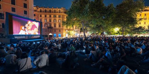 Ritardi su ritardi, tra Rai e cinema: tutto rimandato al post-elezioni europee