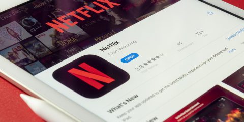 Netflix ai massimi in Borsa sulle ali della pubblicità