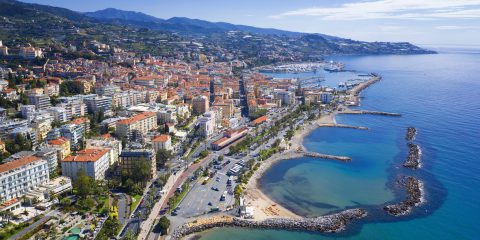 Comitato Levante Stop 5G scrive ai Comuni liguri: ‘Sospendere le autorizzazioni a nuovi impianti’ e chiede piano antenne e censimento (che già c’è)
