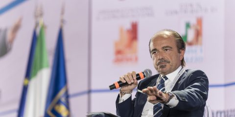 Tassa su Internet? Butti ri-frena