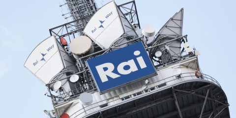 Torri Tv: Raiway-EI Towers in trattativa per il merger si danno nove mesi di tempo. Quale futuro industriale?
