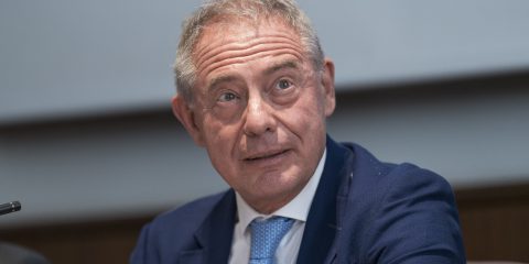 Festival dell’Imprenditore. Urso: “Orientare lo sviluppo dell’AI per mitigare i rischi”