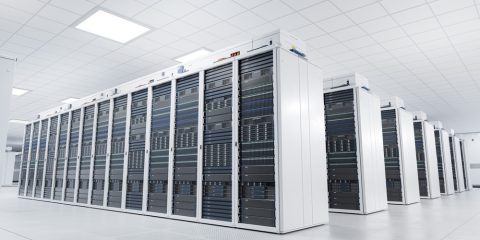 Cloud sulle ali dell’AI, spesa globale in aumento del 21% nel terzo trimestre