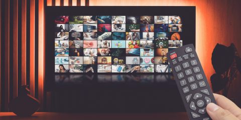 Televisione italiana sempre più multipiattaforma, 20,7 milioni le tv connesse in rete