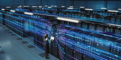 DDL AI, il Governo cambia idea: “Sì per PA a sistemi su server esteri”. Tutti i dati dei nostri redditi nei server di OpenAI?