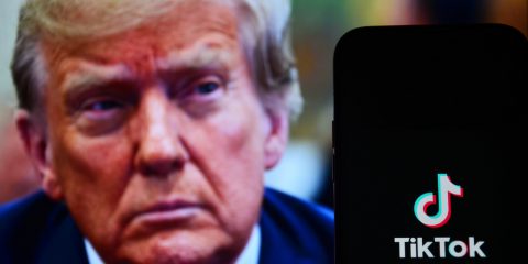 TikTok, Trump: “Altri 90 giorni di tempo per un accordo”