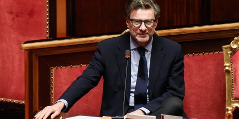 Tim, CDP verso lo swap con Poste. Nessuna chiusura di Giorgetti a iliad al question time in Senato