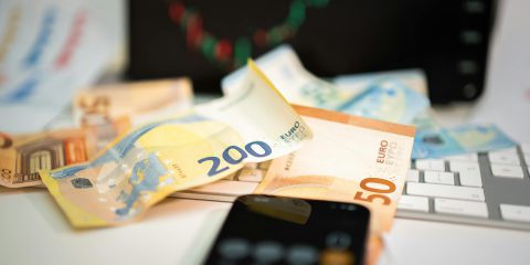 Decreto Bollette 2025, tutte le misure contro il caro energia spiegate