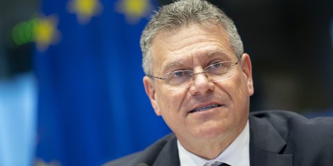 Chip. Gli Usa avviano indagine per tre settimane, poi possibili dazi. Ue pronta a contromisure